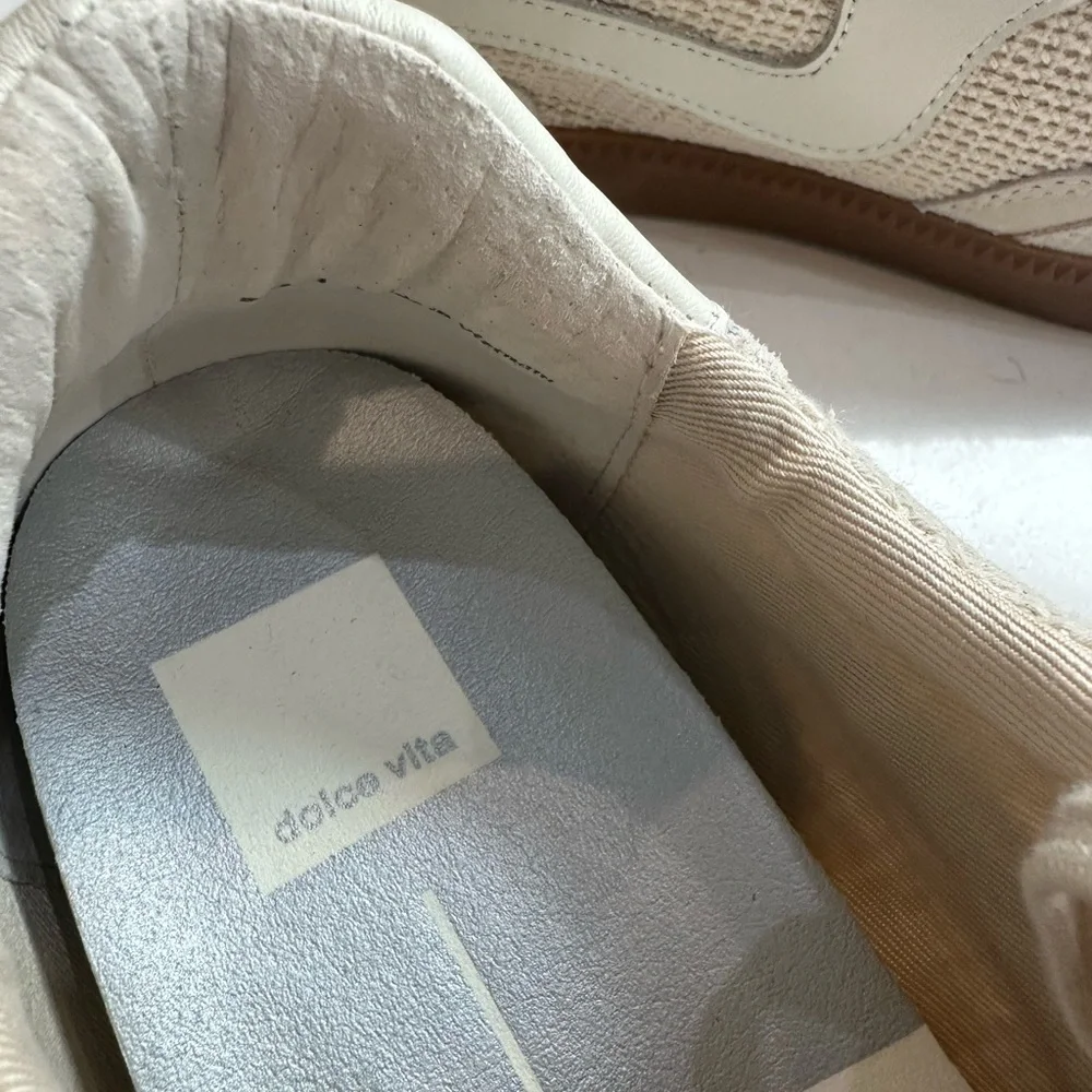 Dolce Vita Cream Sneakers - Picture 6 of 8